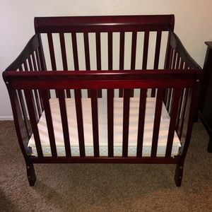 Dream on me 3 in 1 mini crib
